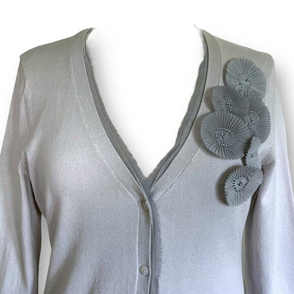 Ann Taylor LOFT Womens Cardigan S Gray Pima Cotton Floral Vneck Beaded Sweater - Picture 3 of 7